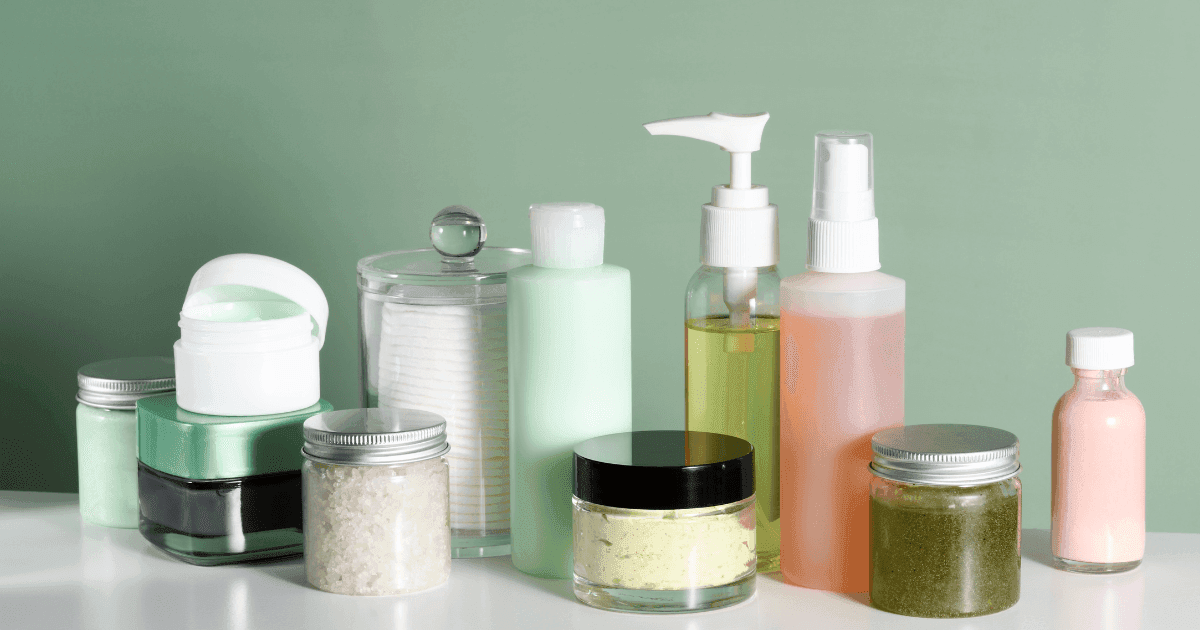 Một bộ đồ skincare bao gồm những gì? [+6 sản phẩm cần thiết]